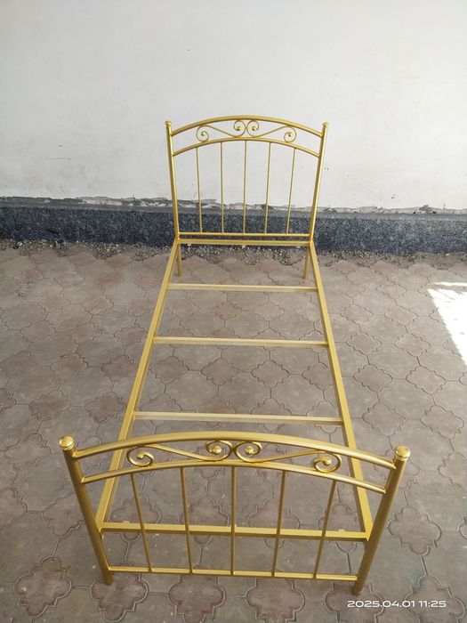 Металлический кованые кровати