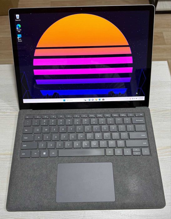 Microsoft Surface Laptop 5 Black 13.5" 2K Сенсор i7 1260U 16GB/512GB