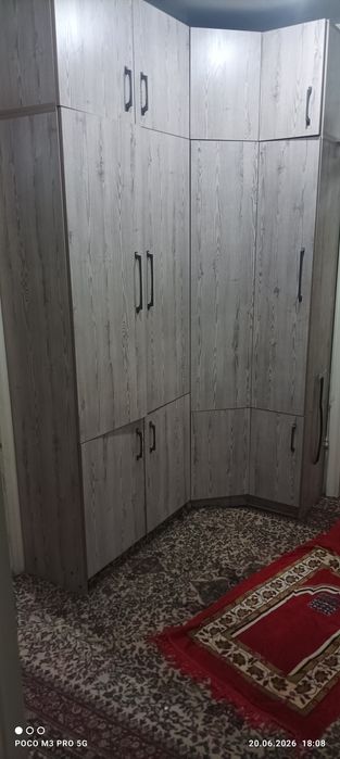 24-26-51 Продаю свою 3х комнат. Кирпиҷный дом  на 1 ом этаже с