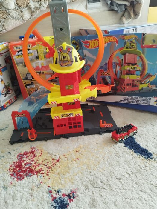 Писти Hot wheels