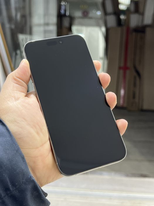 iPhone 15 pro max iPhone 14 pro max