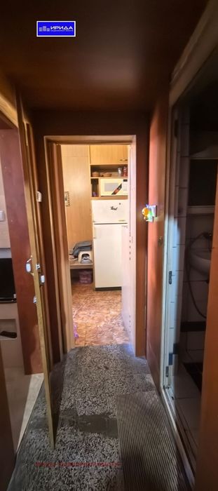 Двустаен апартамент до НДК!