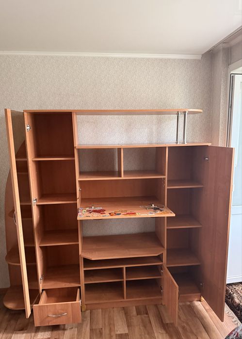 Продам мини стенку
