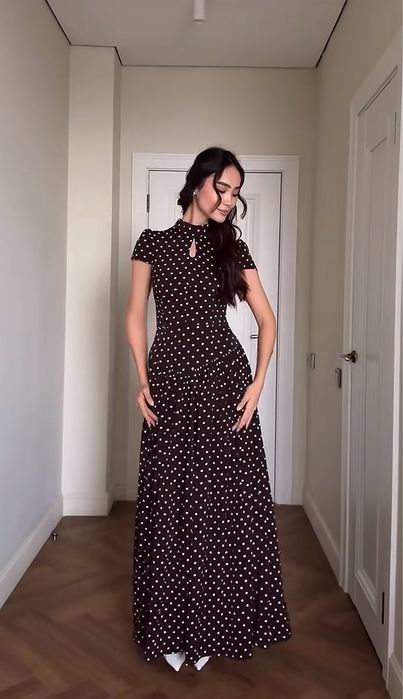 Вечернее платье  в горошек