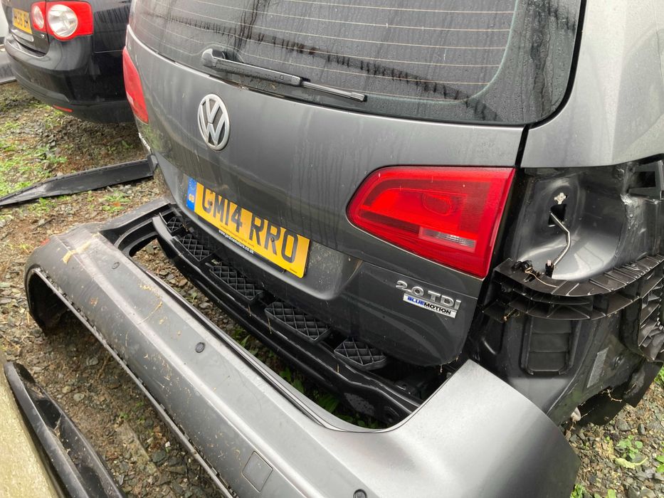 Задна броня фолксваген sharan шаран 2013