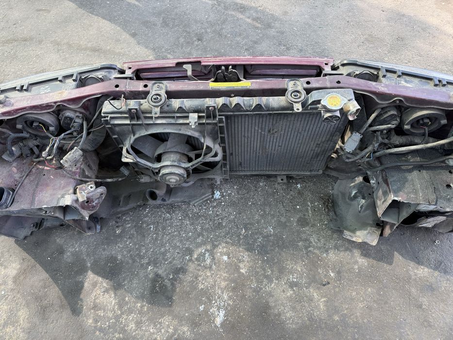 Продается Nissan Primera mini морда P10