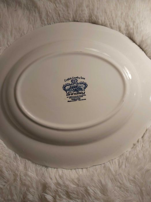 Английское традиционное блюдо поднос с пейзажем