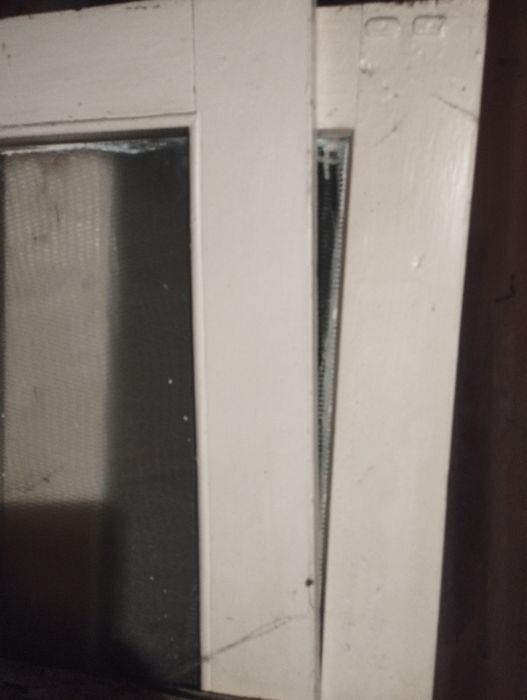 Двери меж комнатные