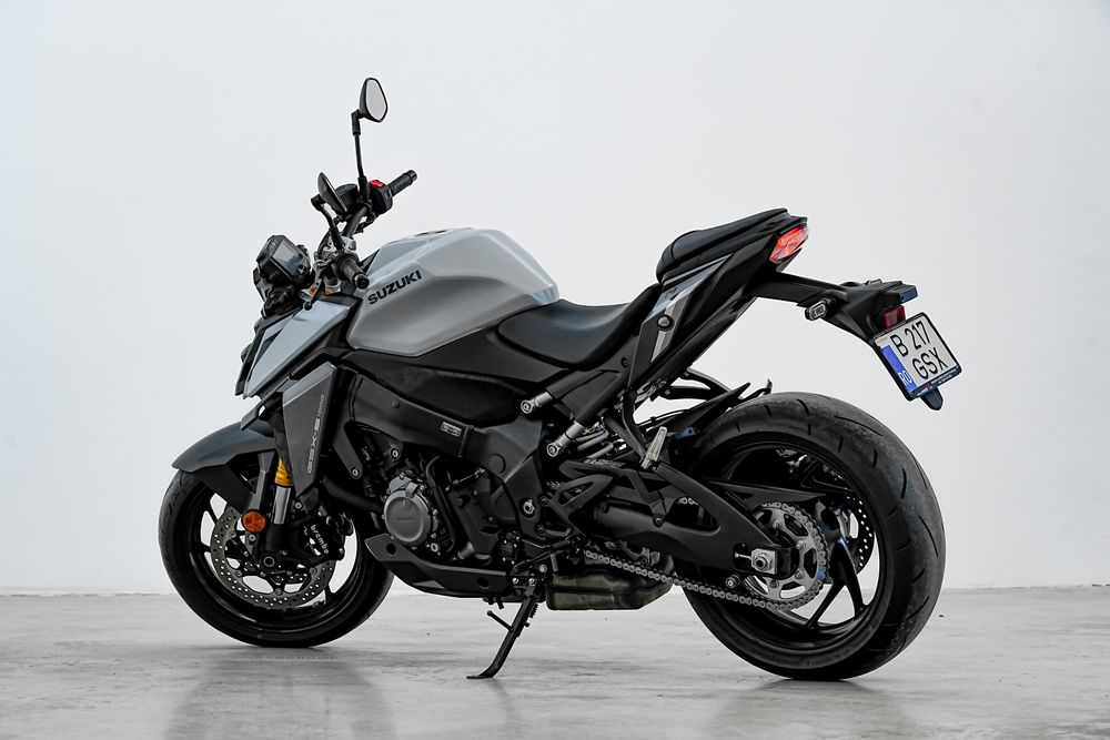 Suzuki GSXS 1000 2022
