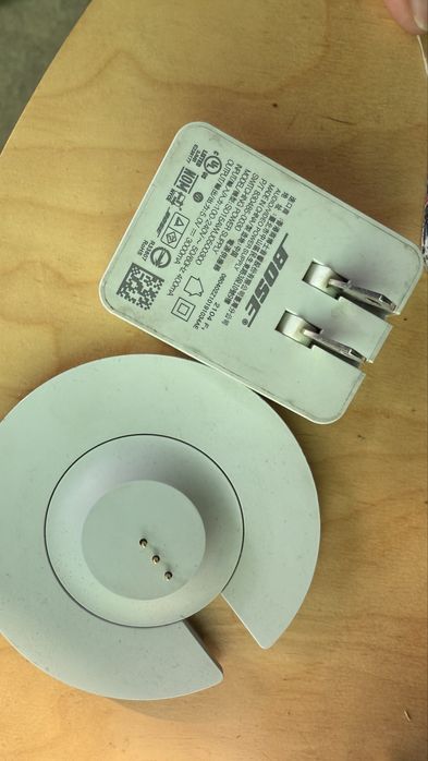 Колонка Босе (Portable Smart Speaker Bose)