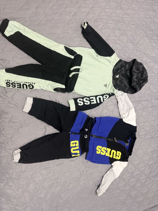 Комплекти на Guess