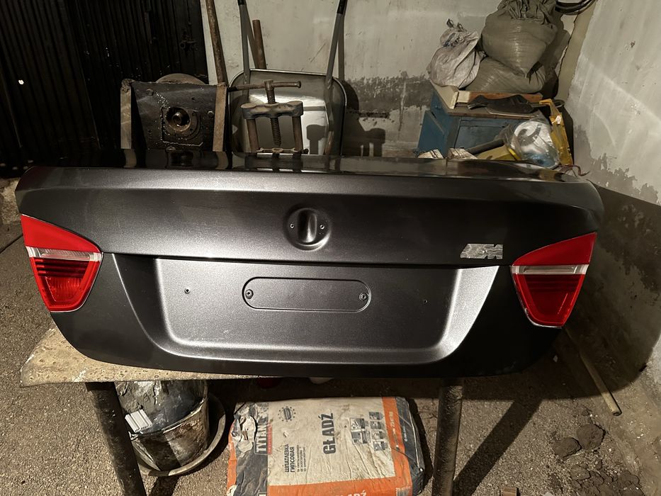 Крышка богажника бмв е90