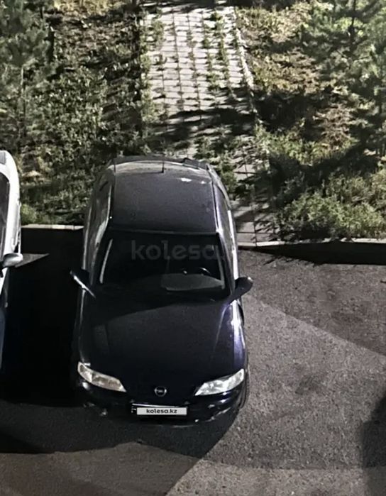 Opel Vectra, 2001 года