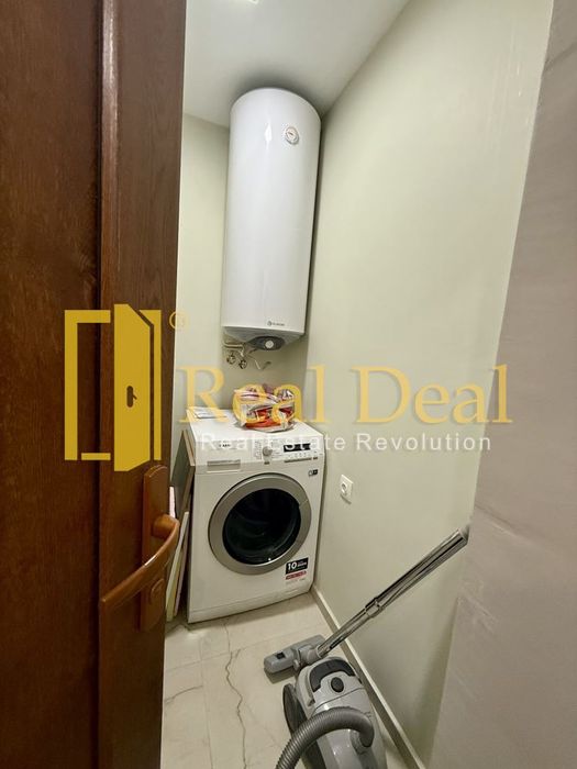 Дава се под наем Тристаен апартамент в София, Витоша - 100 кв.м за 787.95 € - Снимка #8