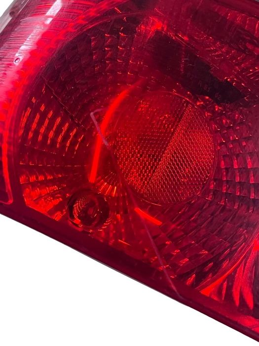 Lampa Spate / Stop Stanga Spate Volkswagen Touran 1T1, 1T2 2003 - 2010 1T0945111E