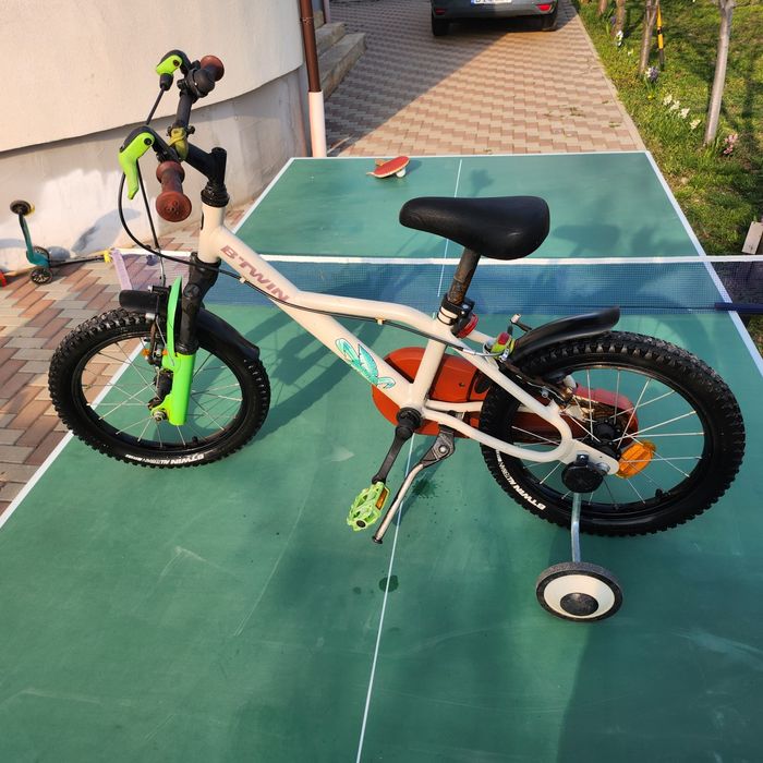Bicicleta copii 5-7 ani
Bicicletă copii 5-7 ani B’Twin, roți ajutătoar