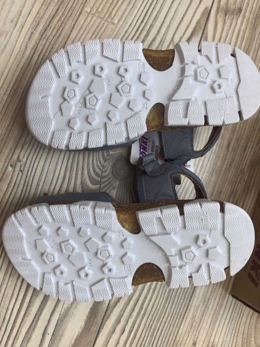 Чисто нови Ponki