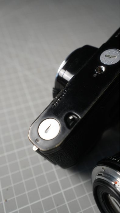Пленочная камера Pentax MV1