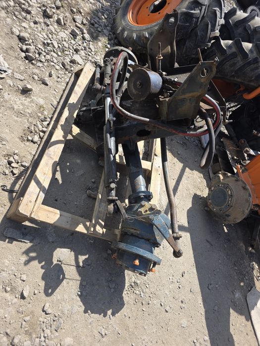 Piese tractor 450 dt