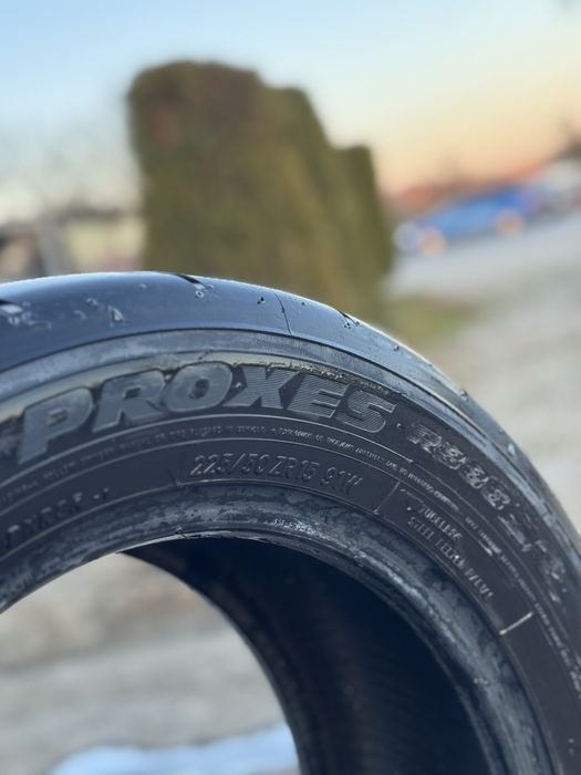 Семи сликове Toyo R888