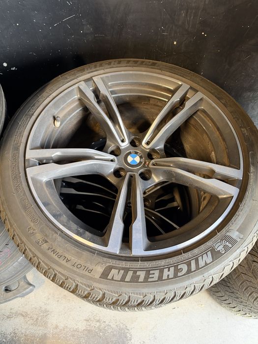 Roti complete iarna BMW M8