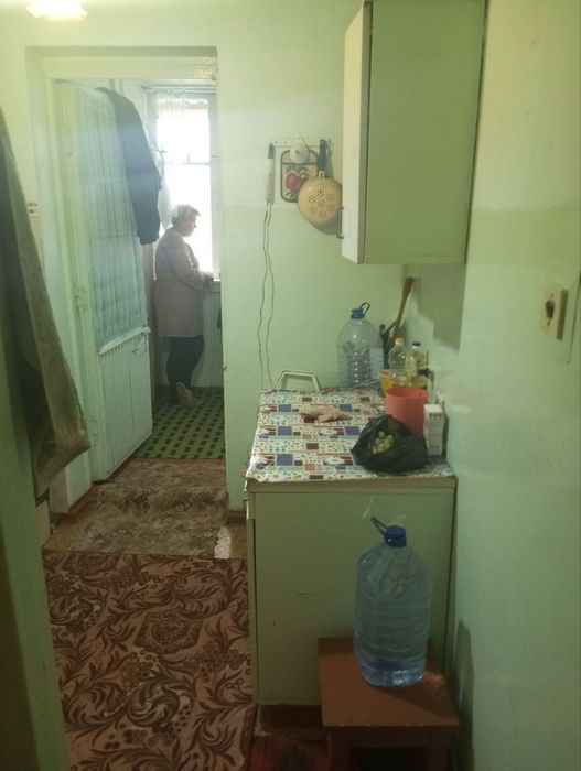 Продается.  (г. Нурафшон (Туйтепа) 3/4/4
3-х комнатная
4-й этаж
4-х