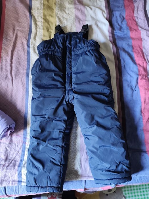 Комбинезон ( комплект- куртка и штаны) для девочки