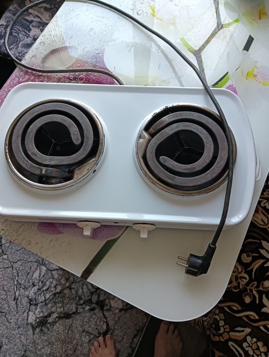 Продам плитку электрическую