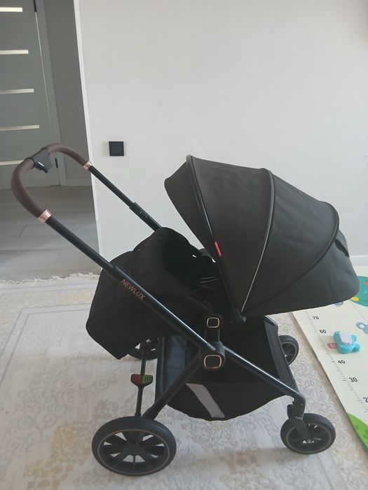 Продам коляску 25 тысяч