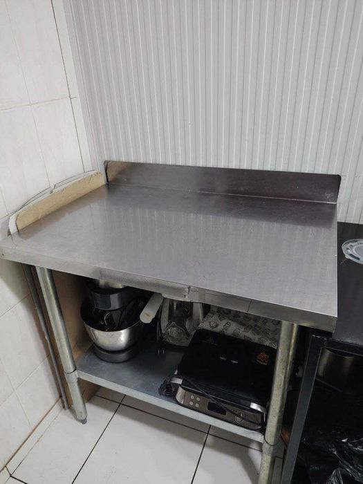 Оптом сотилади .