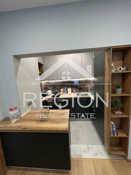 Дава се под наем Тристаен апартамент в Варна, Общината - 105 кв.м за 1275 € - Снимка #2