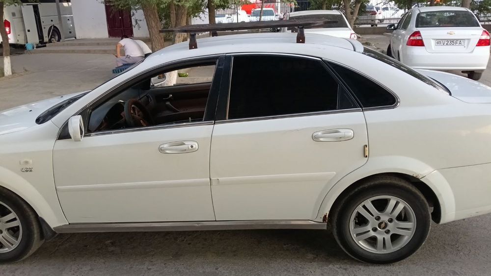 Lacetti 1.8 2009 yil