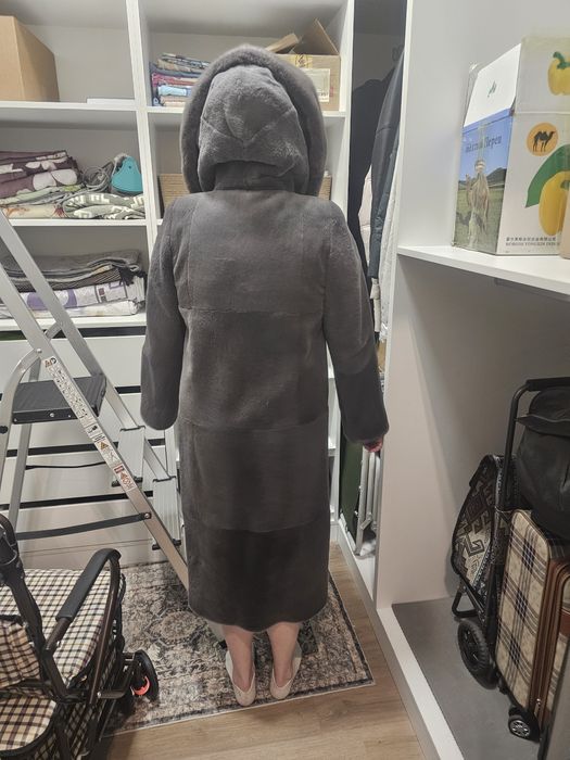 Продам шубу стриженный енот.