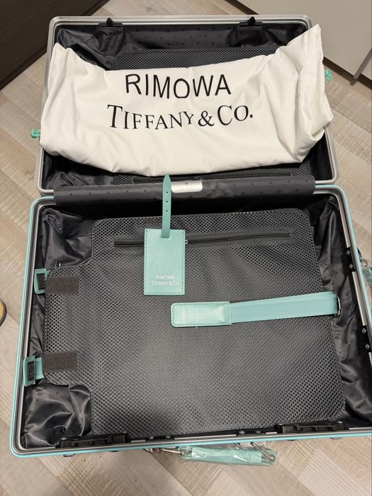 tibetansandfox  未使用 RIMOWAXMONCLER Rimowa Tiffany Troler cabina avion 55x40x20 Bucuresti Sectorul 6