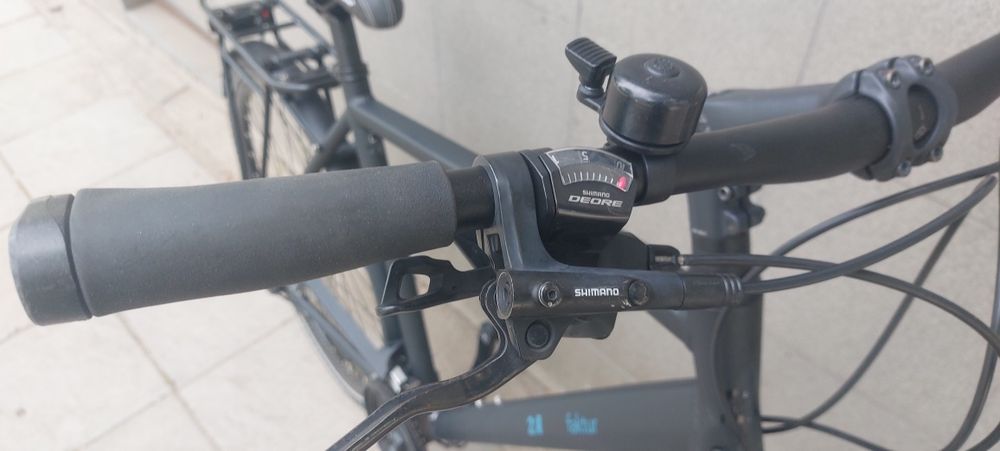 Продавам немски алуминиев велосипед    28 цола,56  см