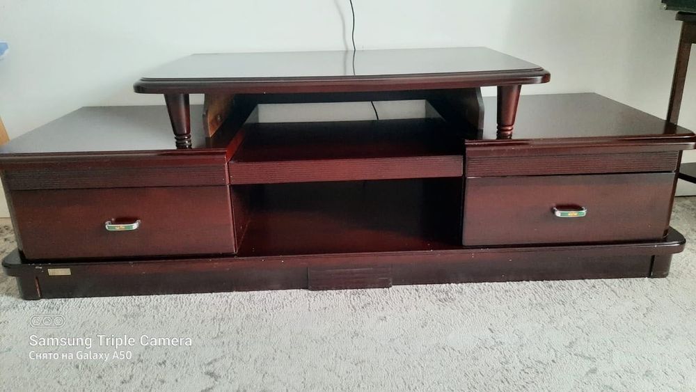 Тумба под телевизор