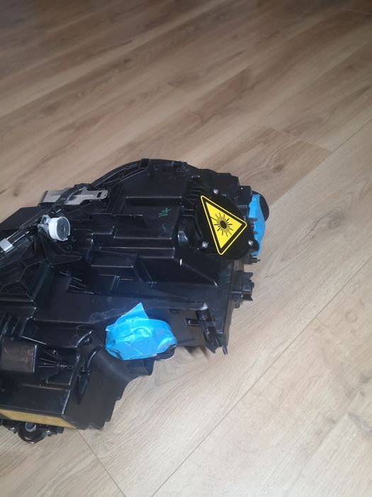 Far bmw g20 Laser full led adaptive stanga