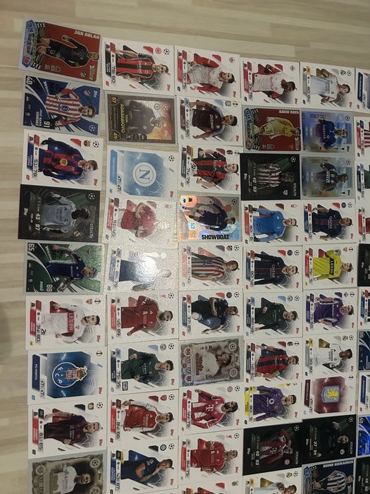 Футболни карти Match attax 25/26