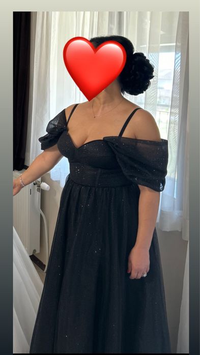 Черна официална рокля