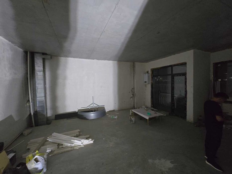 Новостройка Себзор 3 хона, 101м2 квартира сотилади!КАДАСТР БОР!