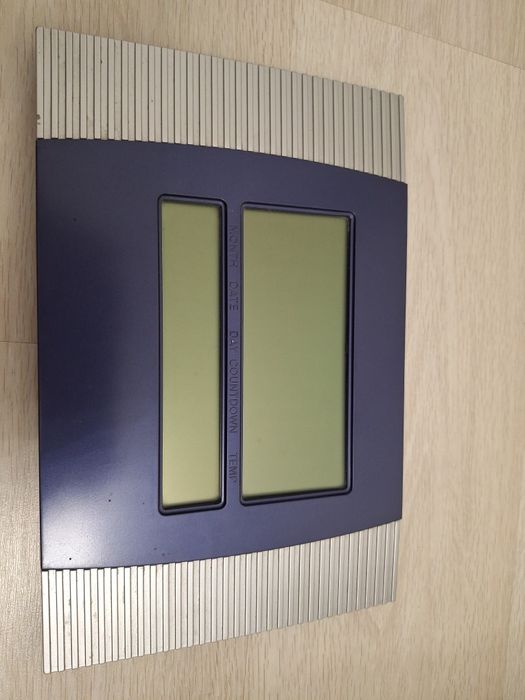 Настенные часы не Новые!!!