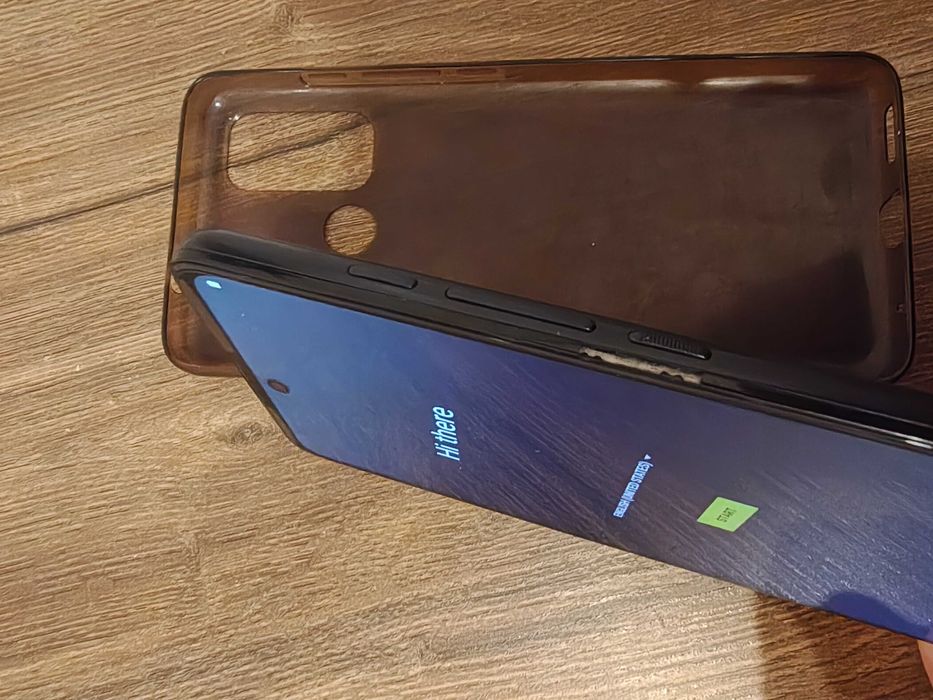 Motorola G60, Moonless black, със силиконов гръб и предпазно стъкло
