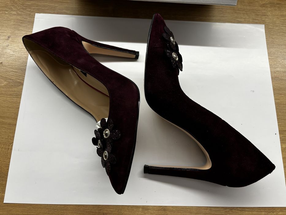 Pantofi stiletto Garkony Studio, marimea 39, piele intoarsa bordo