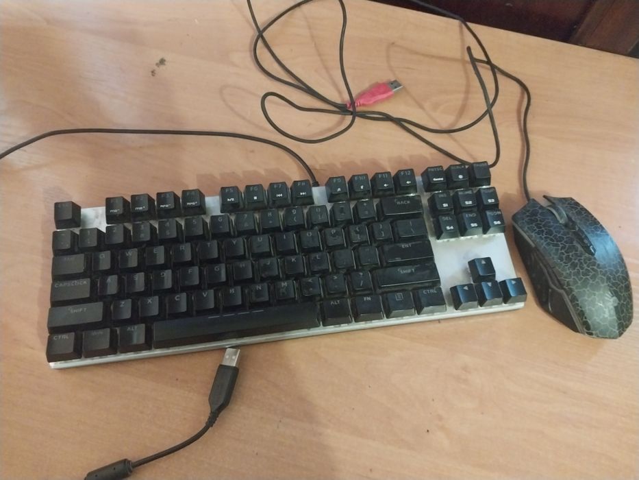 клавиатура плюс мышка