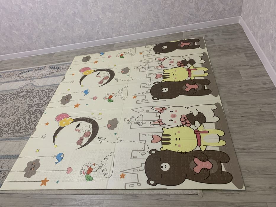 Продам коврик Babyton
