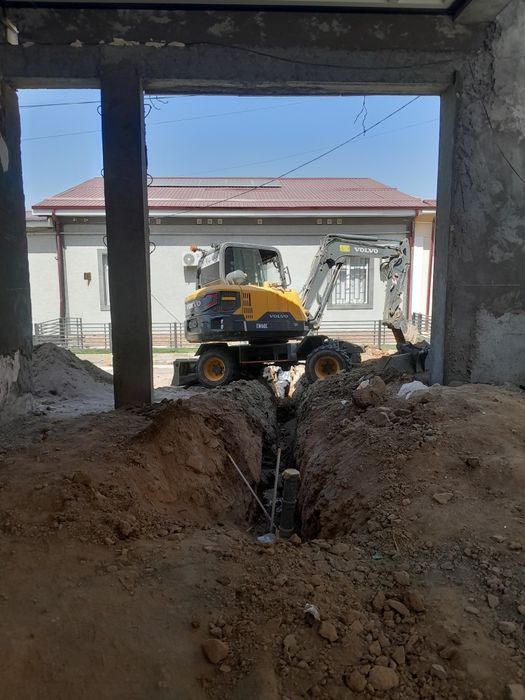 Екскаватор хизмати