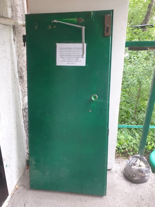 дверь металлическая подъездная