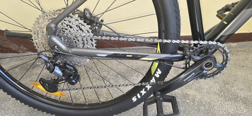 Bicicleta hidraulica Genesis