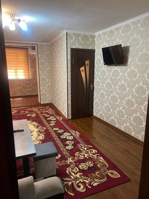 Аренда Гагарин иняз ёнида 2 хона 3 этаж кирпеч дом