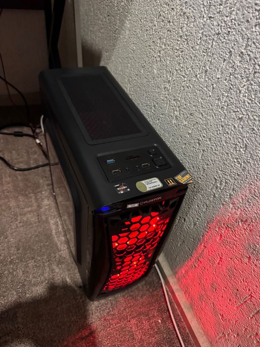 Calculator + monitor  ryzen 5 / 12gb ram ddr4 / HDD 2tb / SSD 250gb